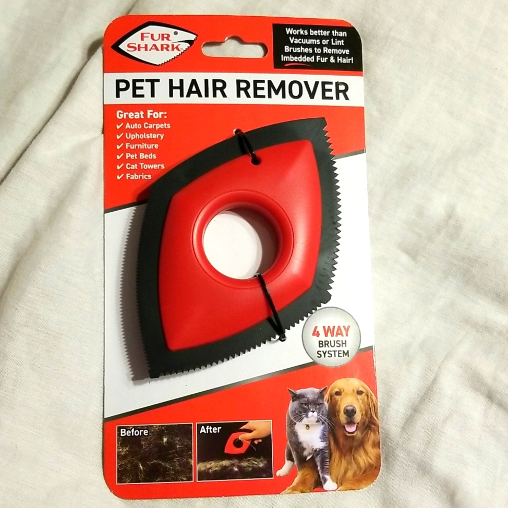 NIB FUR SHARK PET HAIR REMOVER REMOVE IMBEDDED PET HAIR